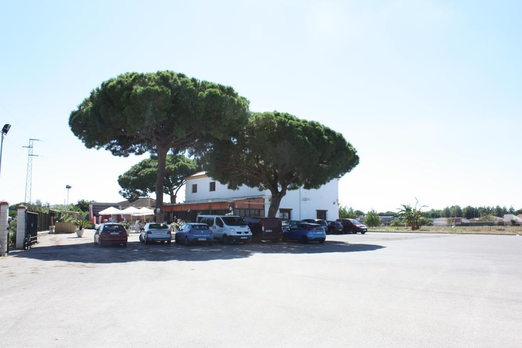 Hostal Rural La Plata Parking Incluido Аркос де ла Фронтера Екстериор снимка