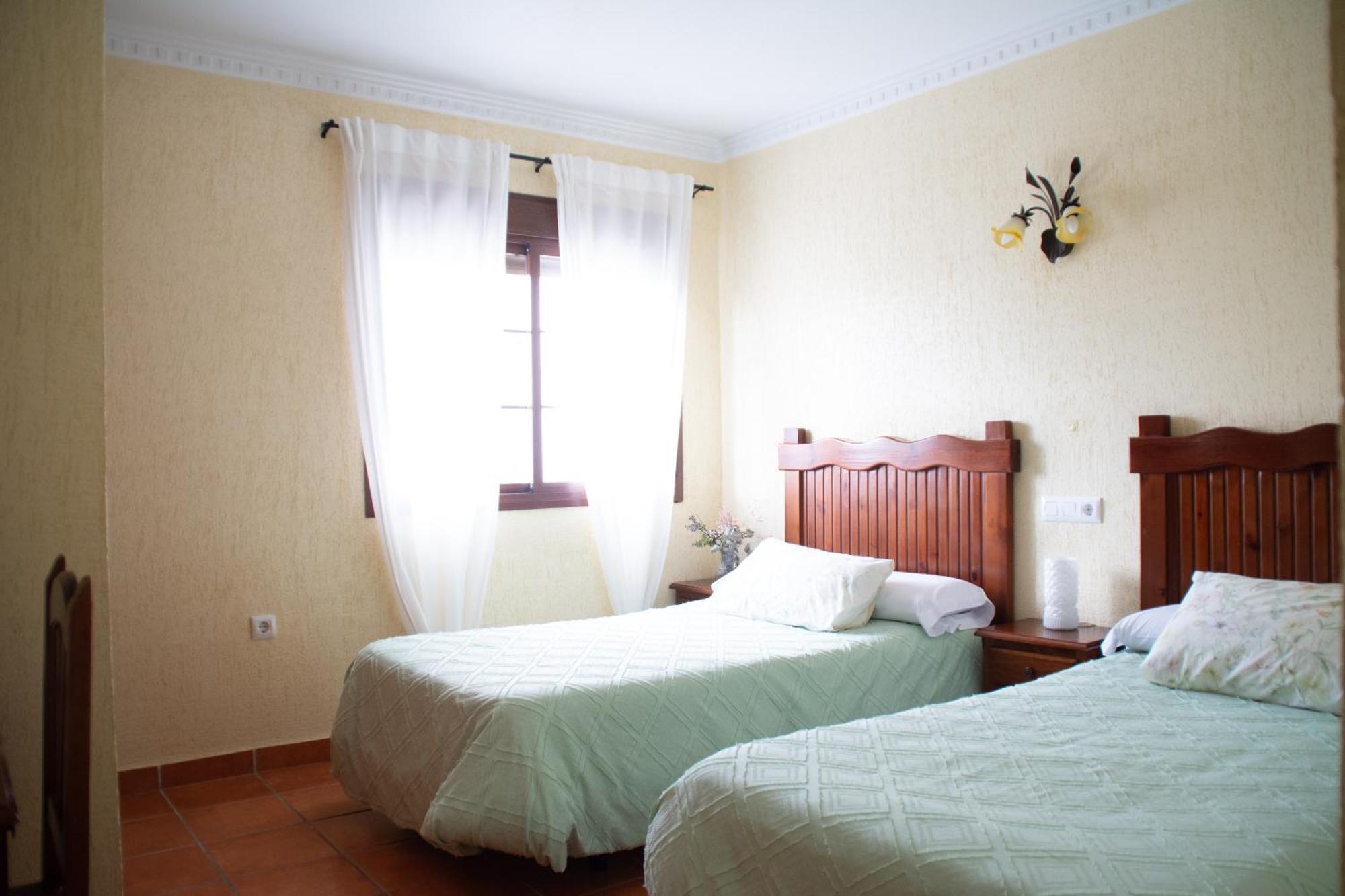Hostal Rural La Plata Parking Incluido Аркос де ла Фронтера Екстериор снимка