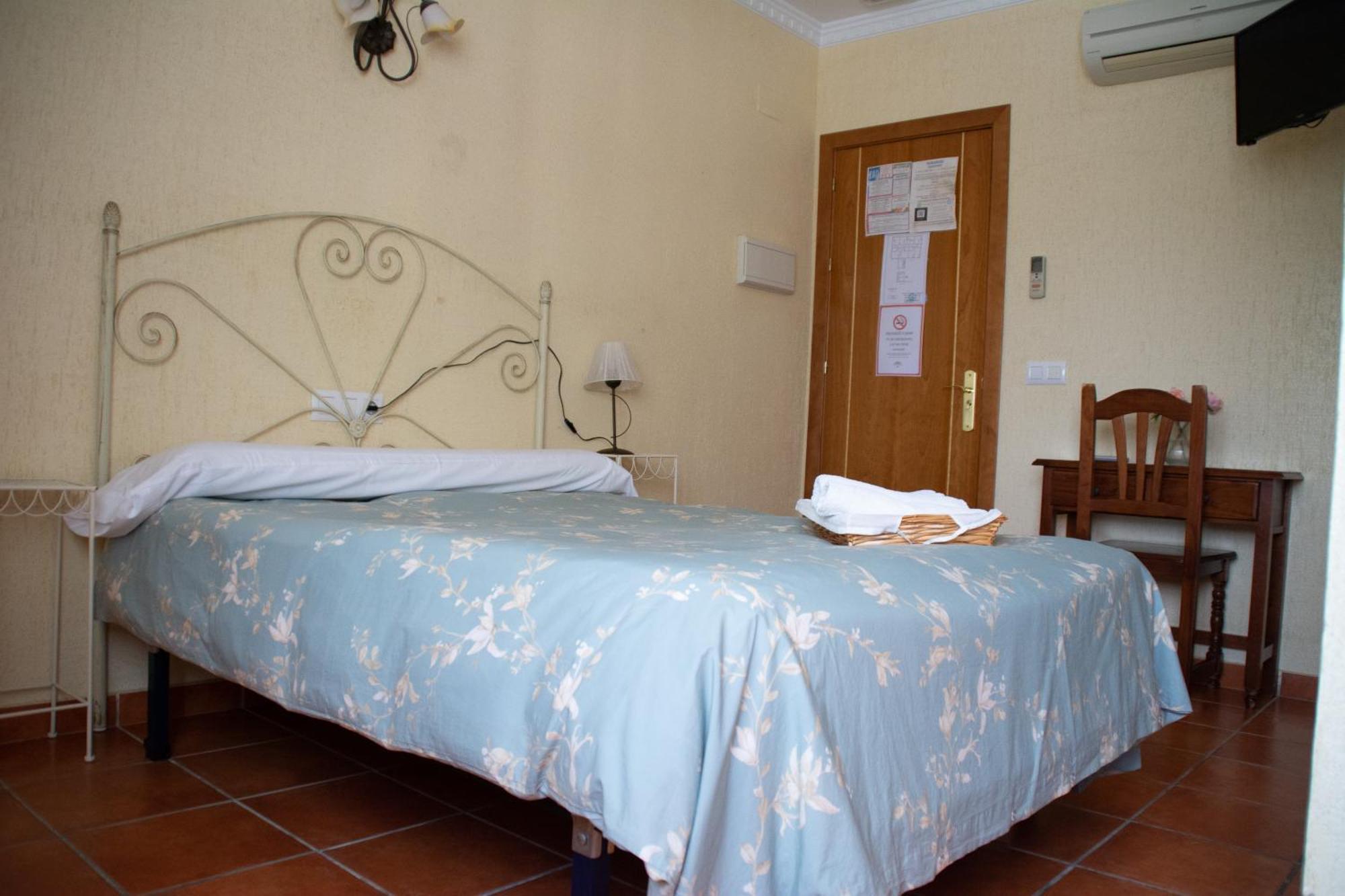 Hostal Rural La Plata Parking Incluido Аркос де ла Фронтера Екстериор снимка