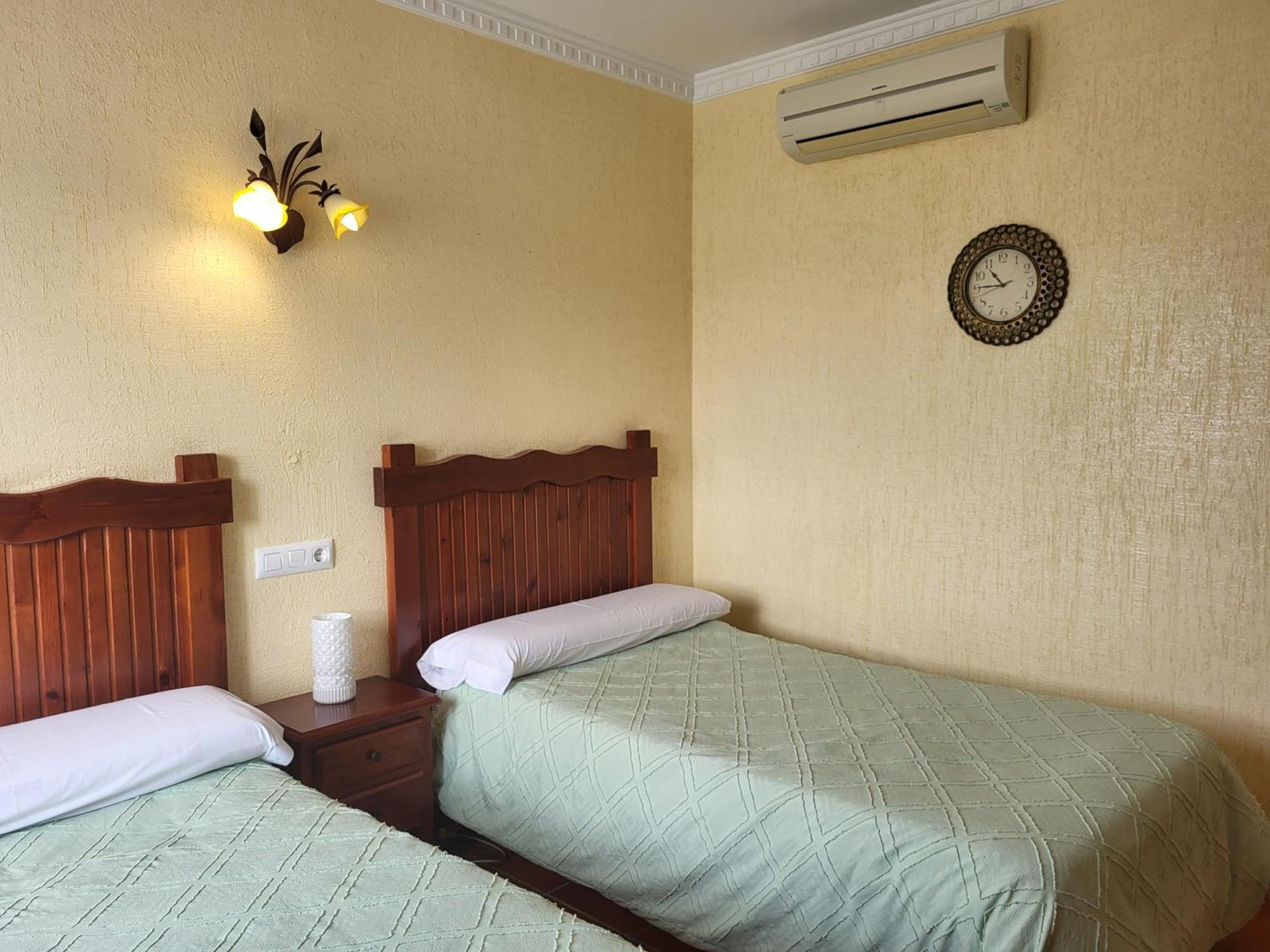Hostal Rural La Plata Parking Incluido Аркос де ла Фронтера Екстериор снимка